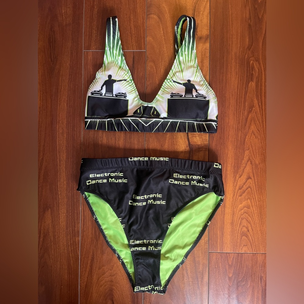 Rave wear 2 piece set size S